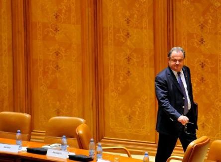 Vasile Blaga intră în Parlament după redistribuire